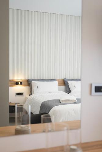 Central City Hotel - image 2