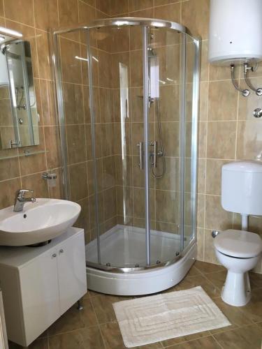 Apartments by the sea Razanj, Rogoznica - 13507, Rogoznica (photo 9)