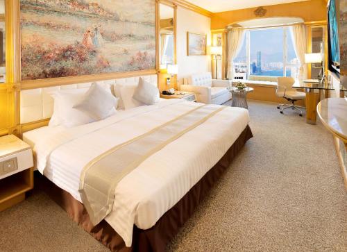 Regal Hongkong Hotel Room Type - Premier King or Twin Room Regal Hongkong Hotel Room Type - Premier King or Twin Room