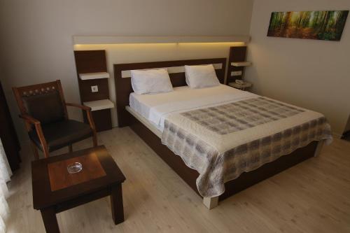 Royal Bilgic Hotel - image 8