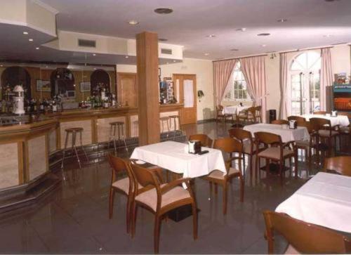 Hotel San Vicente - image 4