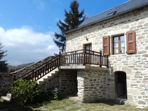 Gite COMBRET gîte à louer Pin