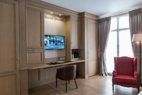 Hotel Le Dixseptième - image 2