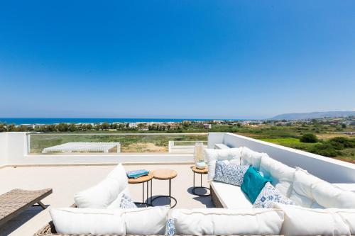 Balcony/terrace, Triton Sea View Villa in Gerogioupoli