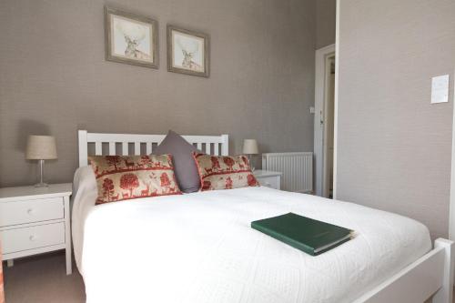 Sherwood Guest House - image 9