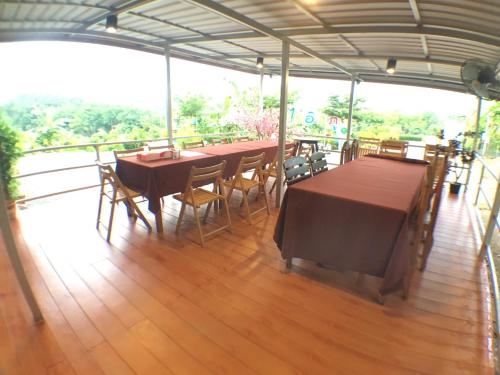 Restaurant, Rai Eingpu near Sonchana Farm & Elephant Sanctuary