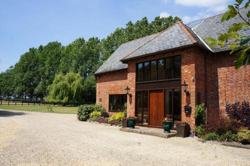 The Olde Barn, , Hampshire