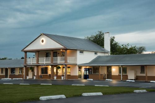 Knights Inn Palmyra - image 4