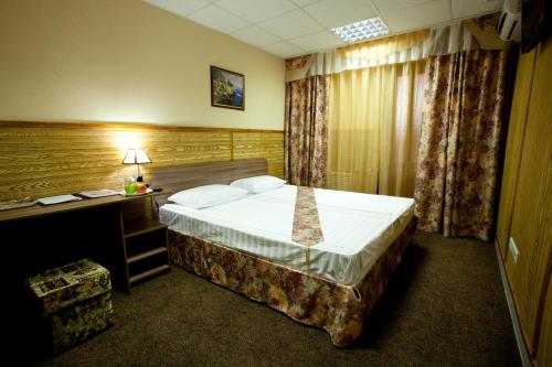 Hotel Nataly on Srednemoskovskaya 7 - main image