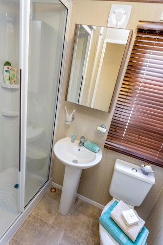 Bovisand Lodge Holiday Park - main image