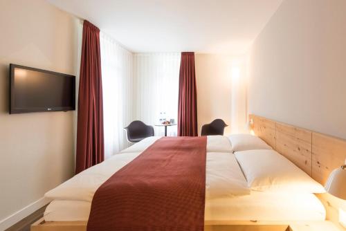 1 double bed
