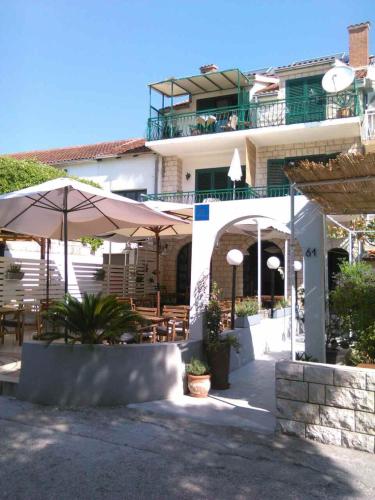  Sajeta Beach Apartments in Drvenik