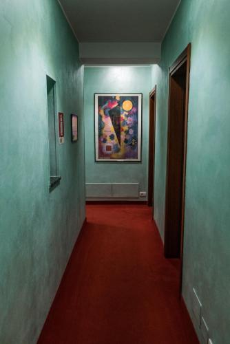 Le Petit Hotel - image 10