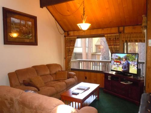 Two-Bedroom plus Den Premier Unit #13 by Escape For All Seasons Bus Lic #23546 - main image