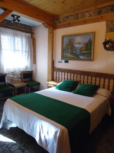 Accommodation in Monasterio de Rodilla