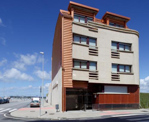 Apartamentos Puerto Basella - image 5