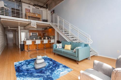 Urban Downtown L A Loft In Ca Urban Downtown L A Loft