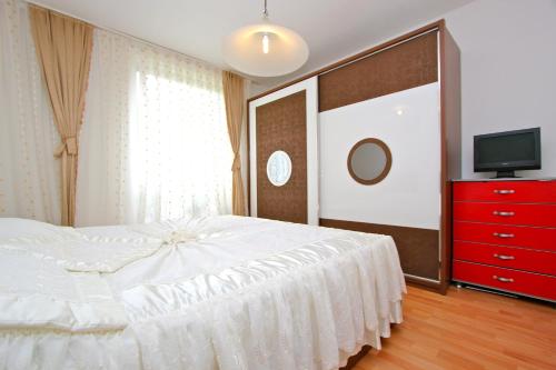 CONZEPTplus Private Apartments Exhibition Center (room agency) - image 2