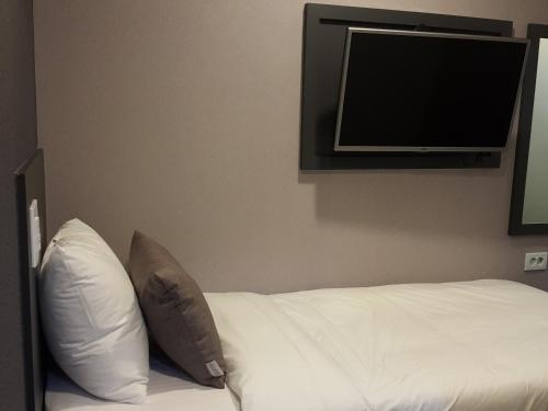 Philstay Myeongdong Metro, Seoul (photo 8)