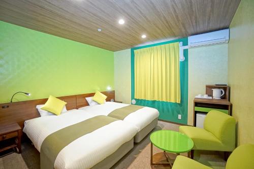 Economy Twin Room Non-Smoking