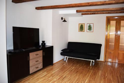 Contessa Central Apartment - image 5