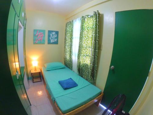 Nomads MNL Backpackers Homestay - near Airport, Manille (photo 10)