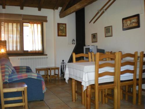 共用Lounge/電視區, 卡爾帕德拉斯酒店 (Cal Pedrals) in 烏魯斯