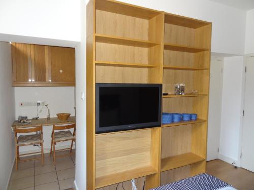 Studios2Let - North Gower - image 5