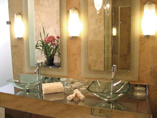 Colona Castle Photo 31