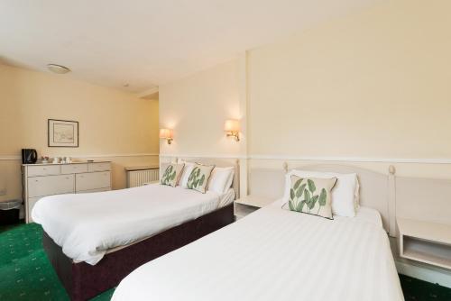 Triple Room image 4