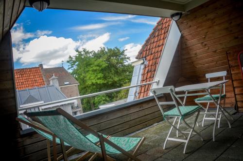 Hotel De Vischpoorte aan de IJssel met keukens en ontbijt aan de kamer - image 3