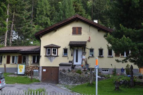 Bergheim Matta Davos-Platz