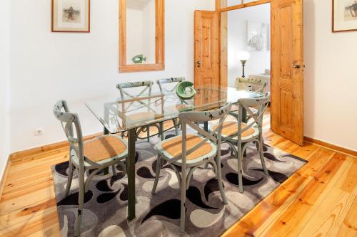 Lisbon Rentals Real - image 5