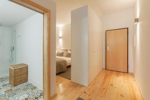 Studio Apartment - Ground Floor image 5