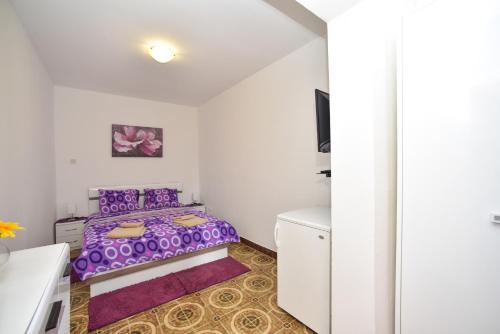 Deluxe Double Room image 6