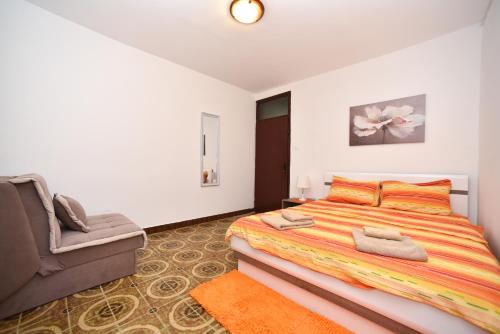 Deluxe Triple Room image 7