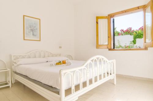 Residence Albatros Stop at Residence Albatros to discover the wonders of Briatico. The property offers guests a range of services and amenities designed to provide comfort and convenience. Service-minded staff will welc