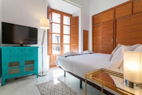 Luxury Rooftop - Space Maison Apartments - image 9