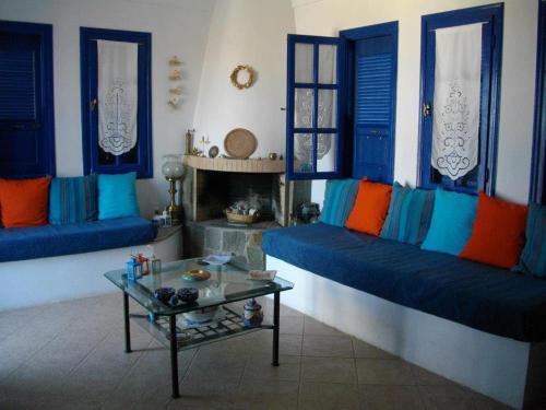 Superb view House-Sikinos Island-Chorio