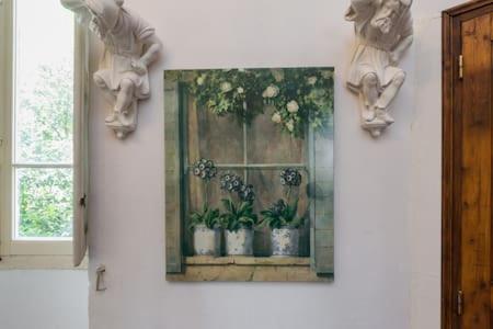 Gite Atypique dans Couvent 4 pers Jardin