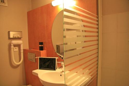 Contact Hôtel du Parc - main image