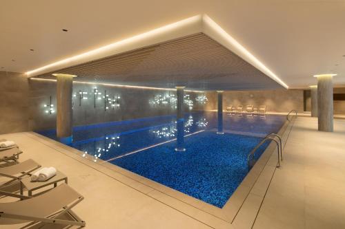 Tangla Hotel Brussels - image 6