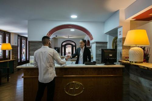 Lobby, Posta R.T.A. in Madonna di Campiglio City Center