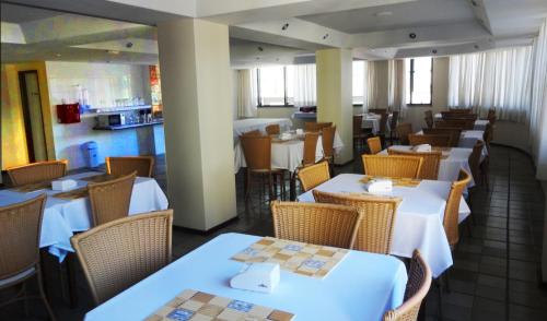 Hotel Monte Carlo Uberaba - Proximo ao Hospital UFTM , Hospital Dr Helio Angotti e Hospital Regional in อูเบอราบา
