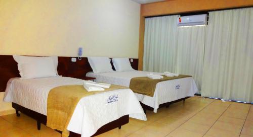 Hotel Monte Carlo Uberaba - Próximo ao Hospital UFTM , Hospital Dr Hélio Angotti e Hospital Regional Uberaba