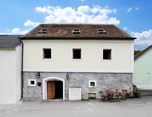  Weinkellerurlaub Röschitz in Roggendorf