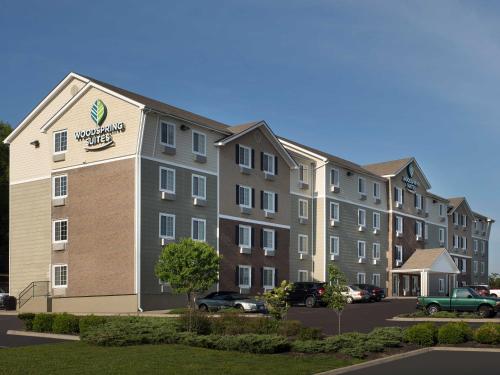 WoodSpring Suites Kansas City Mission