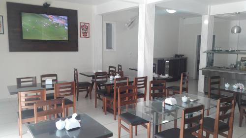 餐廳, Pousada Paulett's - Hospedagem na Zona Norte de Ilheus - Bahia in 伊利烏斯