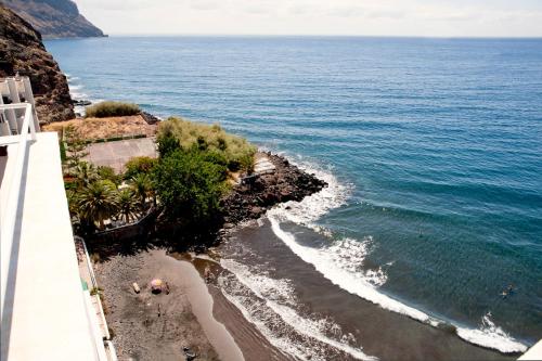 Beachfront apartment in paradise 1