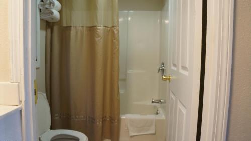 Best Stay Inn - main image